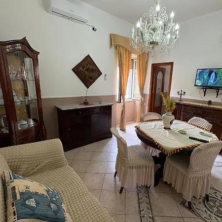 La Maison Dei Turisti 54 شقة نابولي