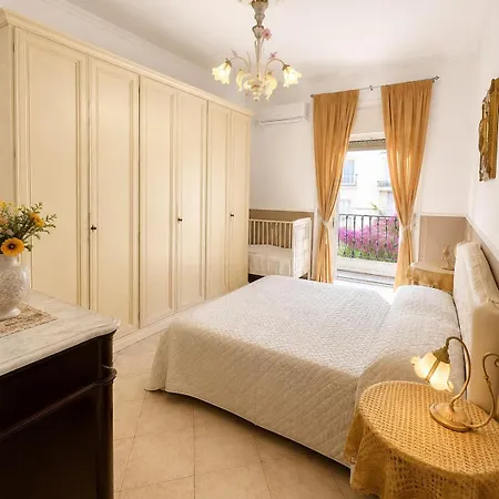 La Maison Dei Turisti 54 Apartment